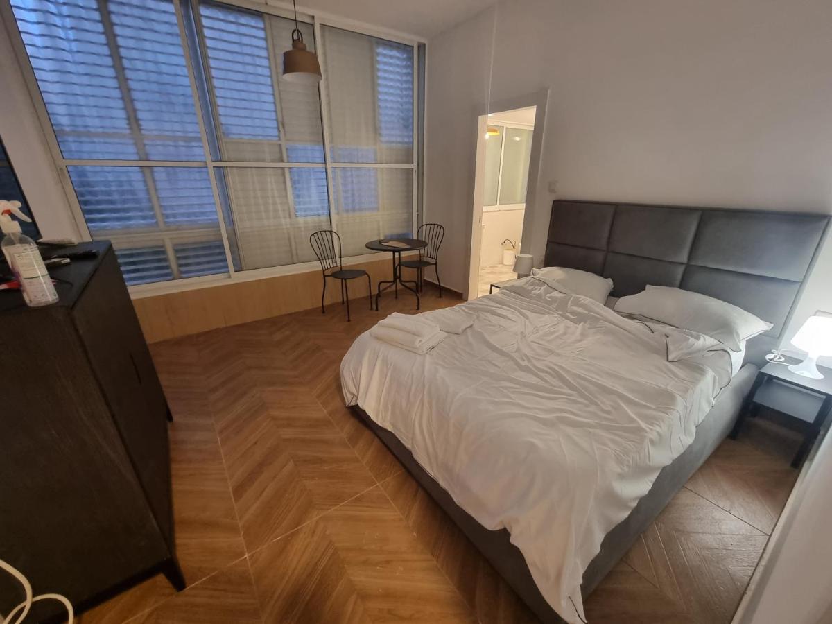 הברון Baron Apartment Rishon Leziyyon Luaran gambar